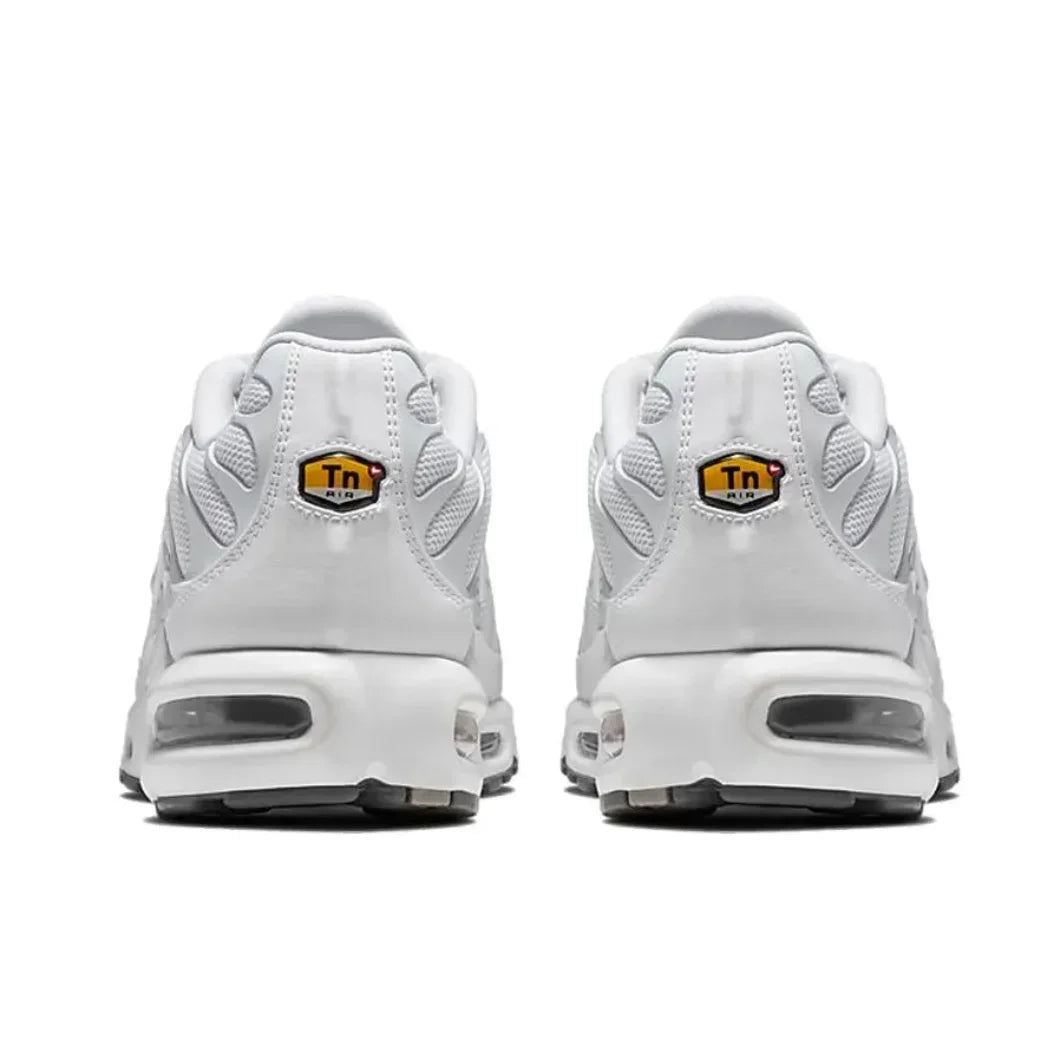 Nike Siyah Gri colorway Air Max Plus TN erkek Retro Düşük Üst Rahat Koşu Ayakkabıları Rahat Şok Emme Spor Ayakkabıları