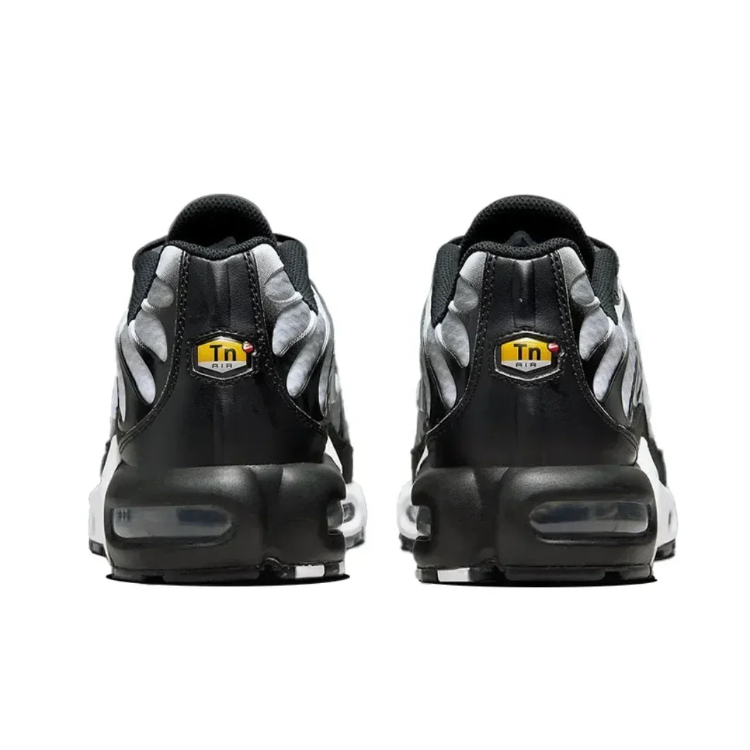 Nike Siyah Gri colorway Air Max Plus TN erkek Retro Düşük Üst Rahat Koşu Ayakkabıları Rahat Şok Emme Spor Ayakkabıları