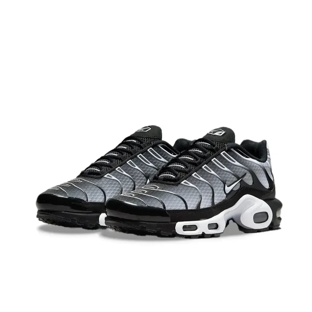 Nike Siyah Gri colorway Air Max Plus TN erkek Retro Düşük Üst Rahat Koşu Ayakkabıları Rahat Şok Emme Spor Ayakkabıları