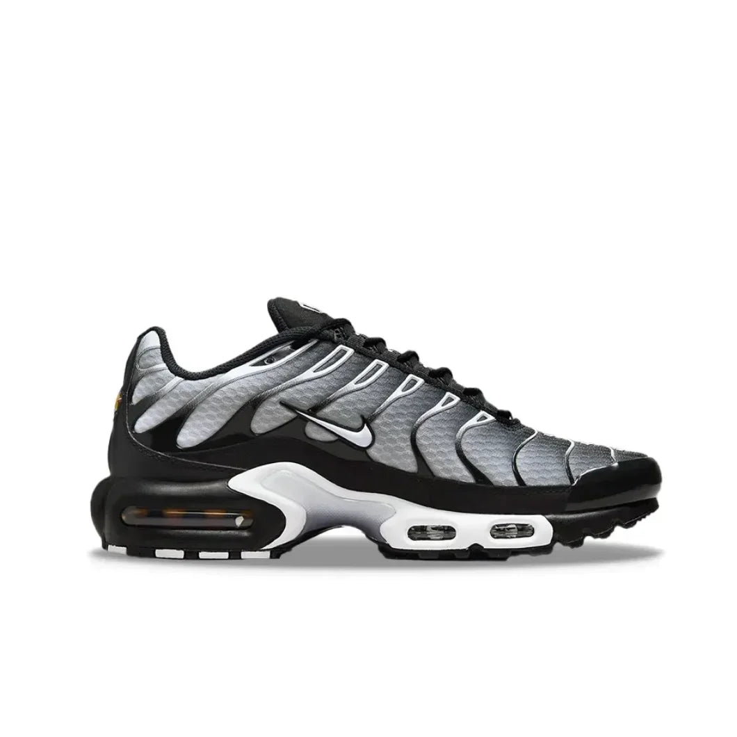 Nike Siyah Gri colorway Air Max Plus TN erkek Retro Düşük Üst Rahat Koşu Ayakkabıları Rahat Şok Emme Spor Ayakkabıları