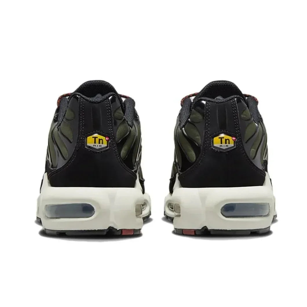 Nike Siyah Gri colorway Air Max Plus TN erkek Retro Düşük Üst Rahat Koşu Ayakkabıları Rahat Şok Emme Spor Ayakkabıları