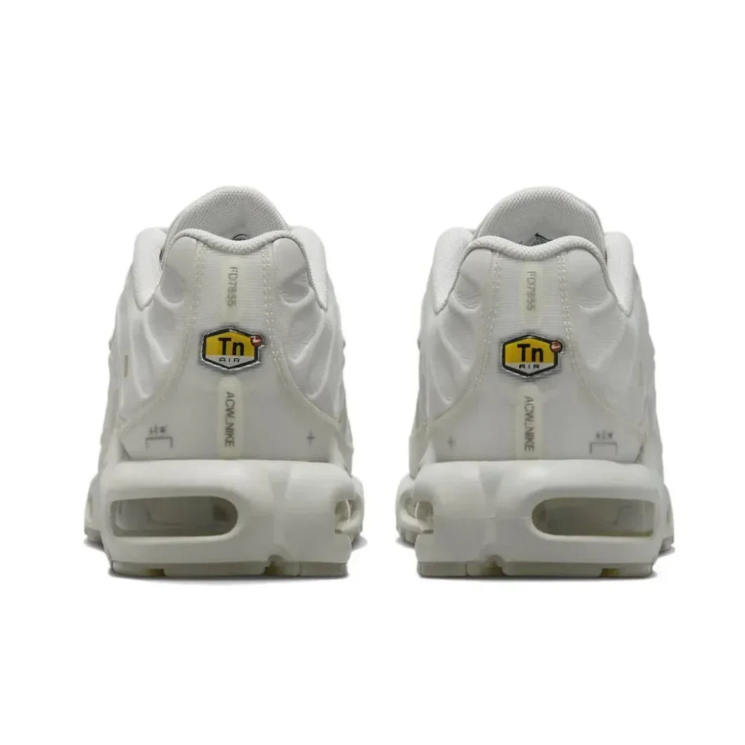 Nike Siyah Gri colorway Air Max Plus TN erkek Retro Düşük Üst Rahat Koşu Ayakkabıları Rahat Şok Emme Spor Ayakkabıları